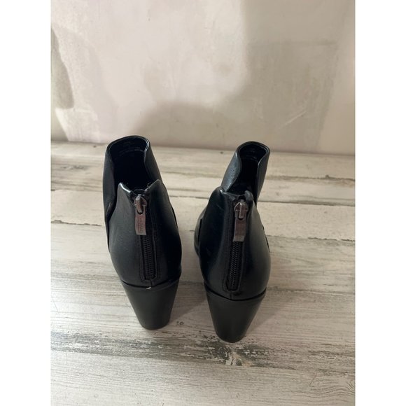 Michael by Michael Shannon Aubrey woman’s black ankle boots size 9 - Picture 3 of 5